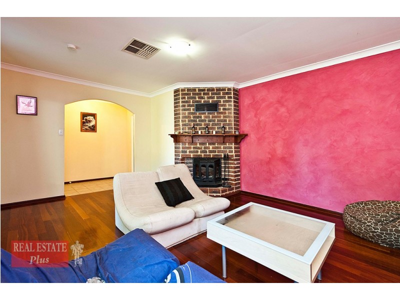 51 Myles Road, Swan View WA 6056