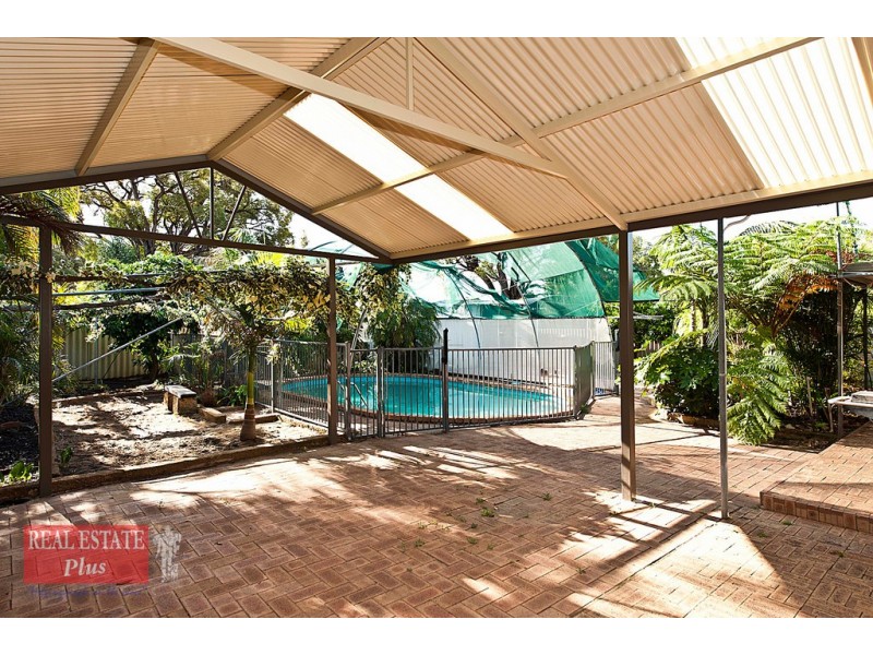 51 Myles Road, Swan View WA 6056