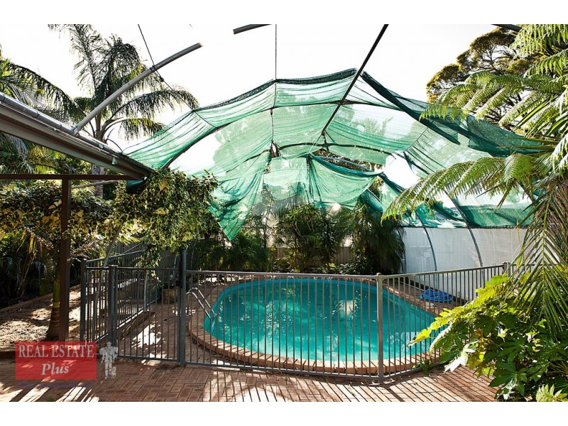 51 Myles Road, Swan View WA 6056