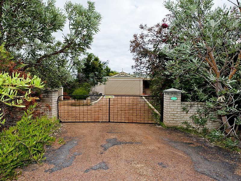 4 Malbec Lane, The Vines WA 6069
