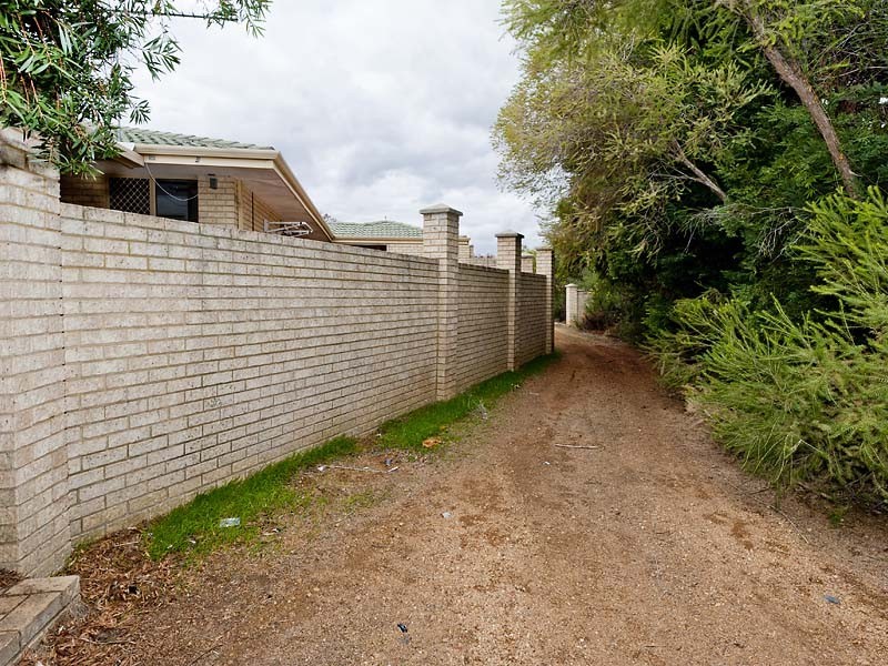 4 Malbec Lane, The Vines WA 6069