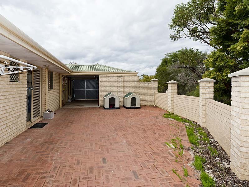4 Malbec Lane, The Vines WA 6069