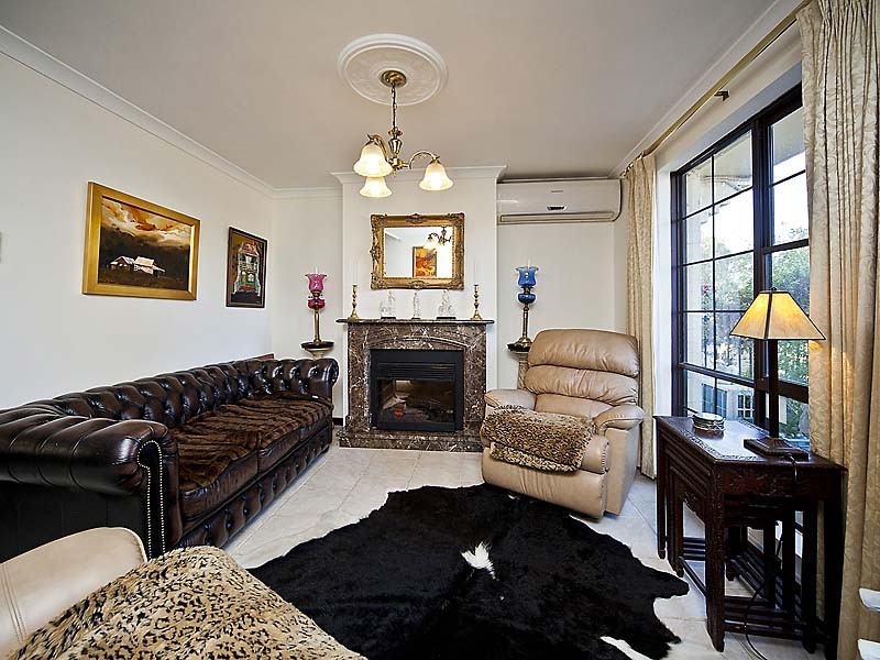 19 Johnson Avenue, Guildford WA 6055