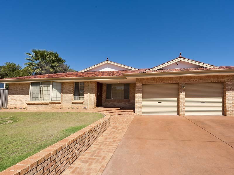 12 Eaglemont Drive, Swan View WA 6056