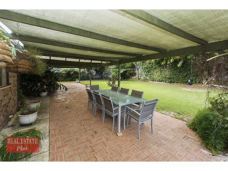 17 Natham Square, Swan View WA 6056