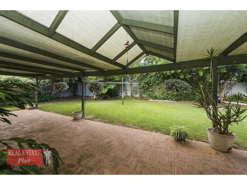 17 Natham Square, Swan View WA 6056