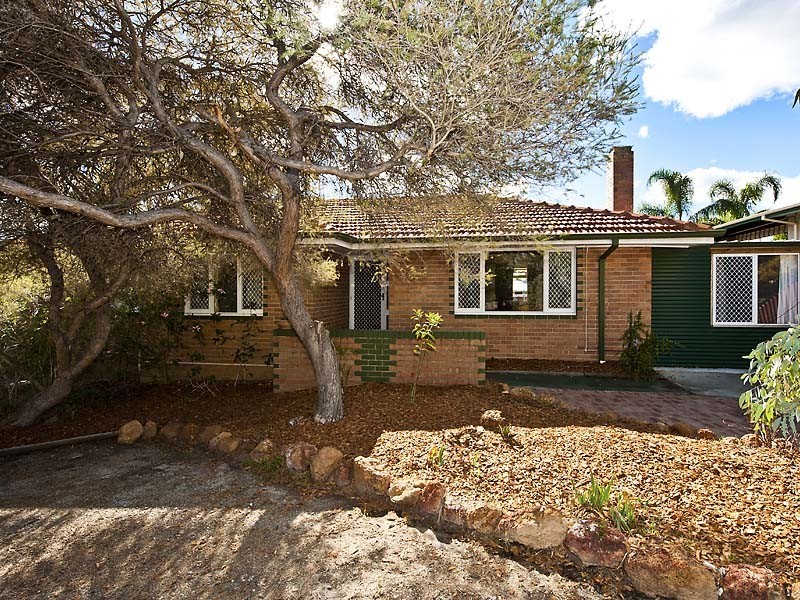 51 Frederic Street, Koongamia WA 6056