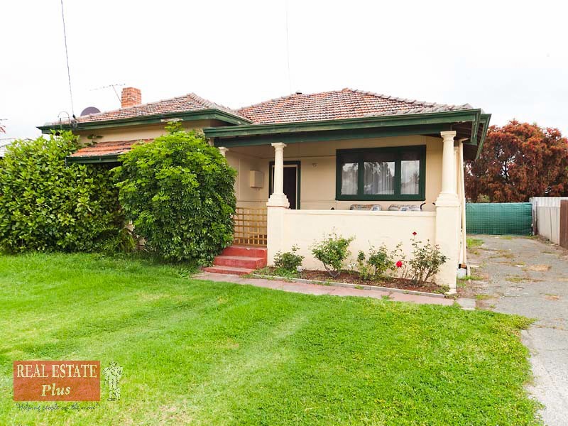 83 Victoria Parade, Midvale WA 6056