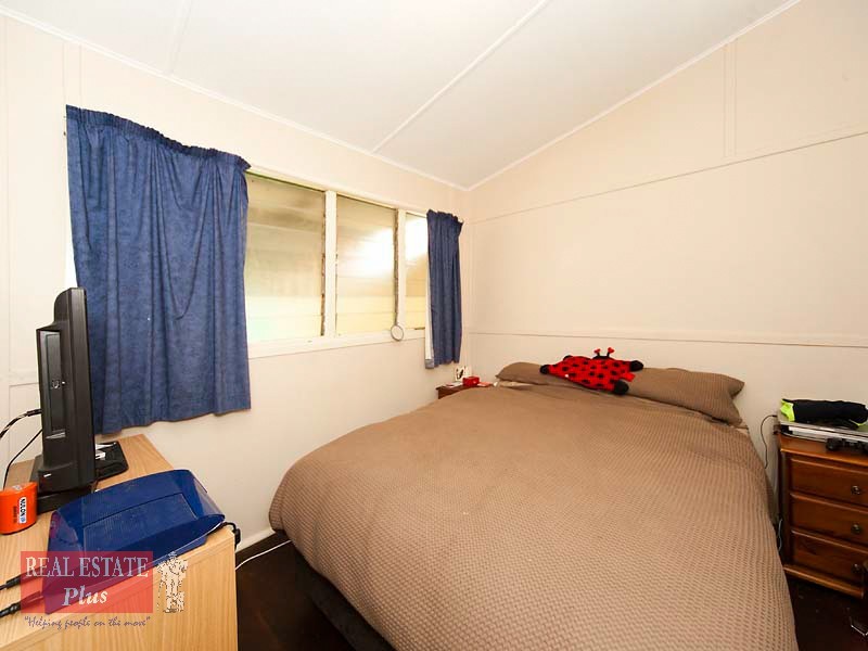 83 Victoria Parade, Midvale WA 6056