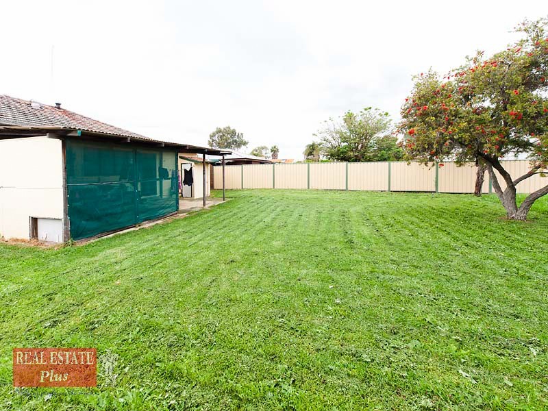 83 Victoria Parade, Midvale WA 6056