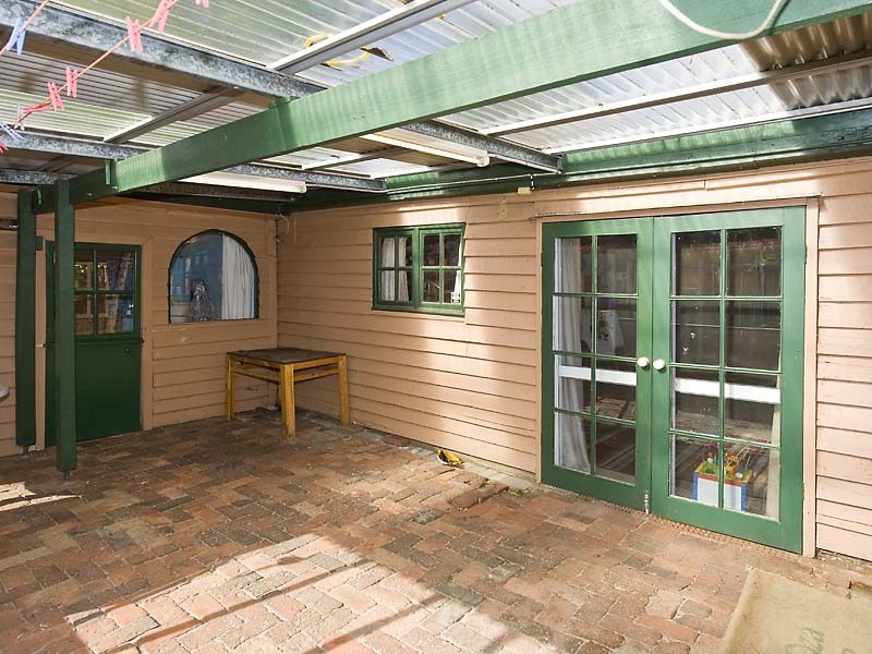 279 Morrison Road, Swan View WA 6056