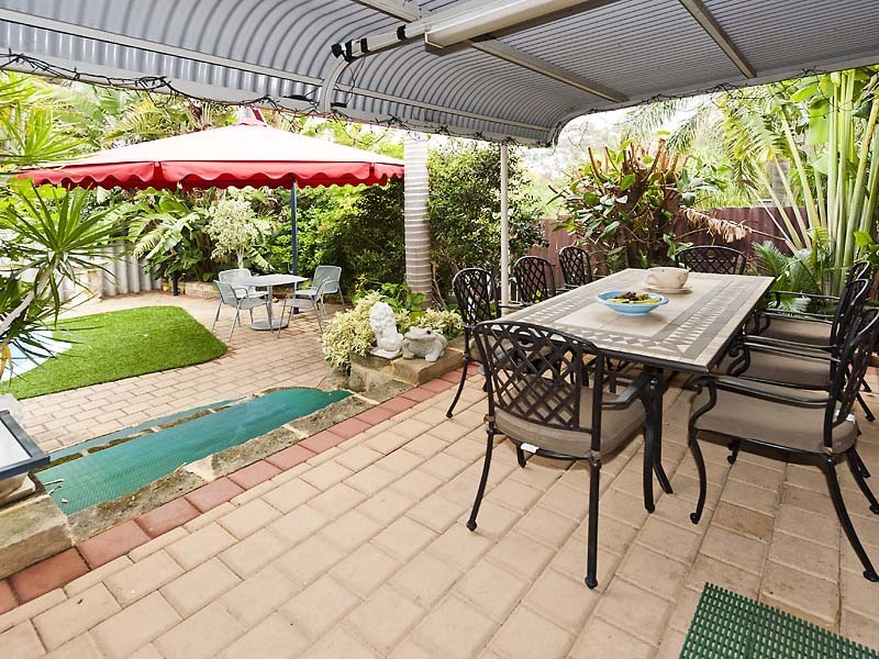 17 Bougainvillea Ave, Forrestfield WA 6058