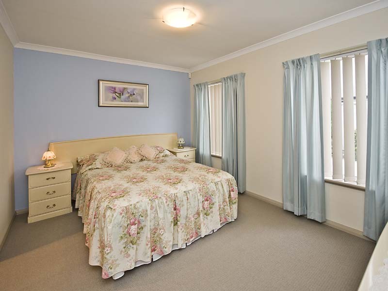 3/14 Mathoura Street, Midland WA 6056