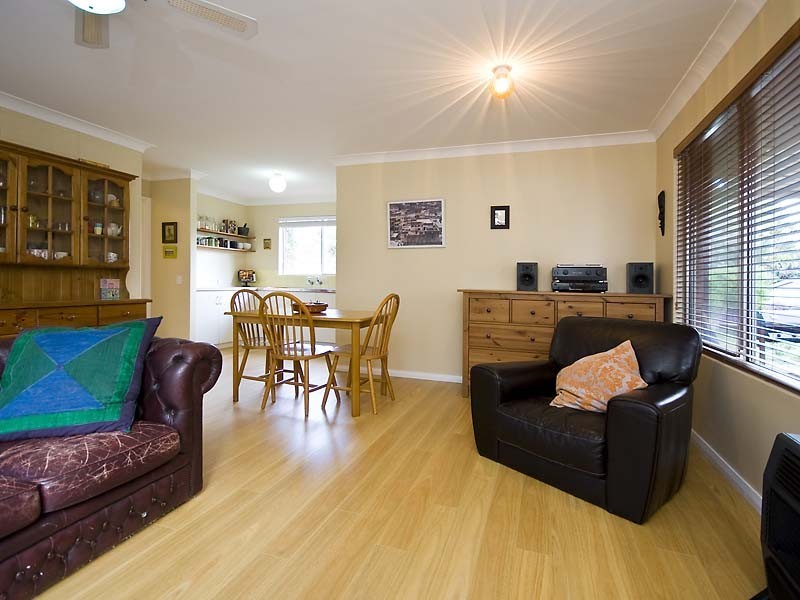 10 Booligal Street, Lesmurdie WA 6076