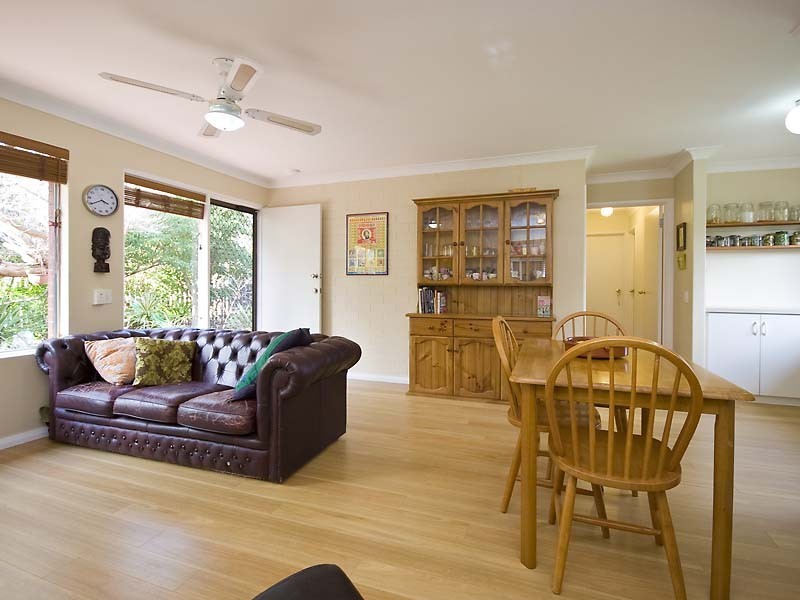 10 Booligal Street, Lesmurdie WA 6076