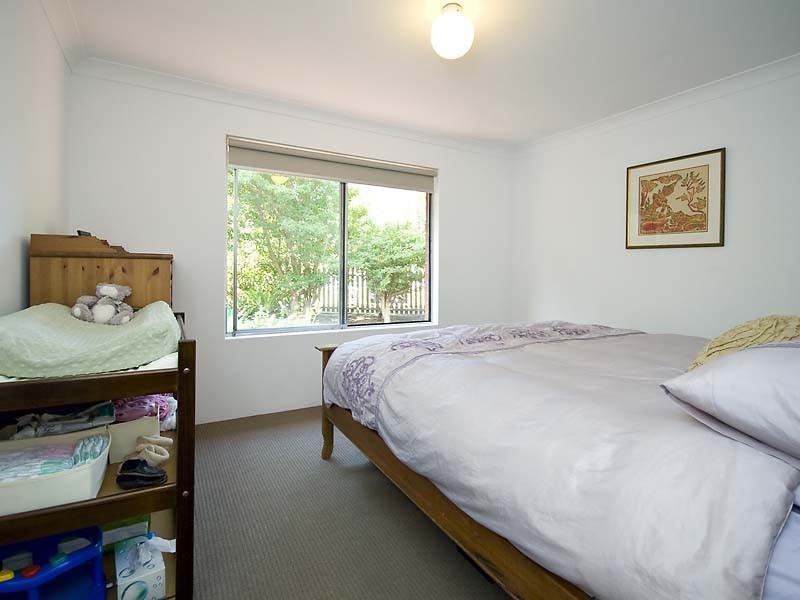 10 Booligal Street, Lesmurdie WA 6076