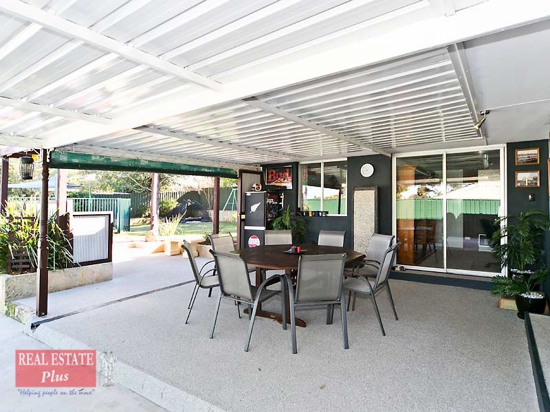 34 Chalfont Way, Swan View WA 6056
