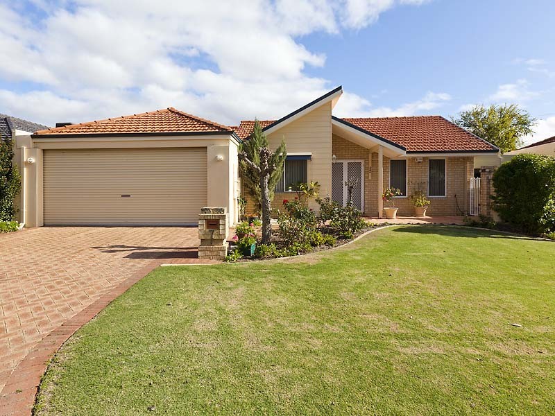 7 St Michael’s Green, Canning Vale WA 6155