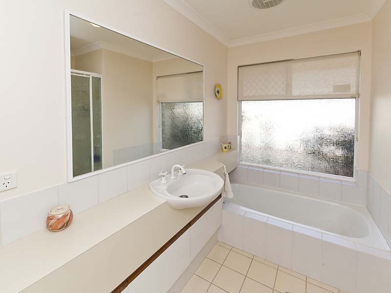 7 St Michael’s Green, Canning Vale WA 6155