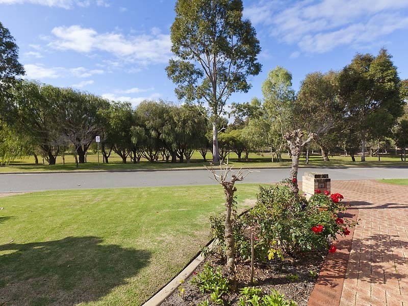 7 St Michael’s Green, Canning Vale WA 6155
