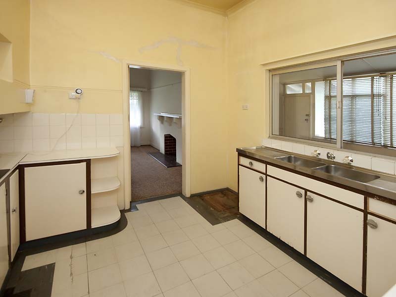 18 Third Avenue, Woodbridge WA 6056