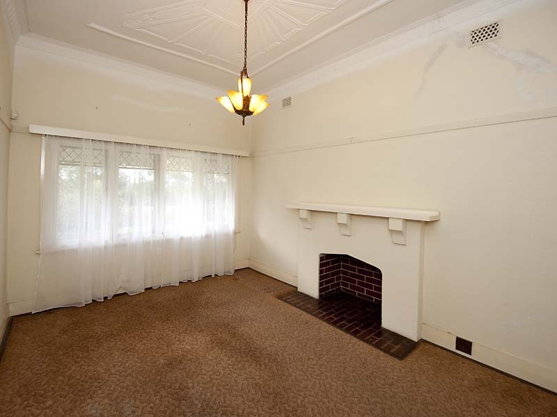 18 Third Avenue, Woodbridge WA 6056