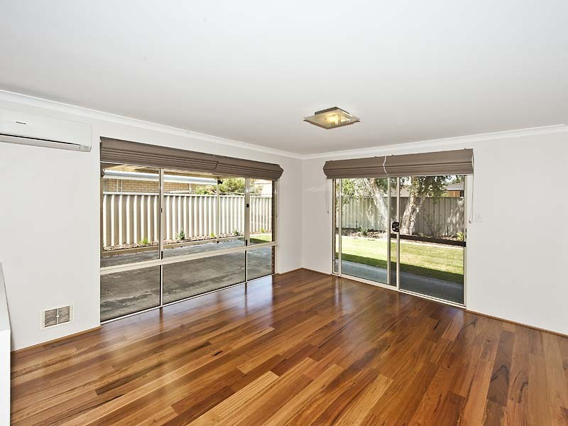 27 Nooyan Close, South Guildford WA 6055