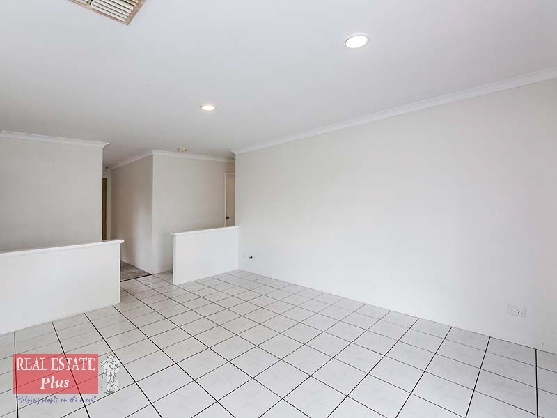 17 Edwards Entrance, Stratton WA 6056