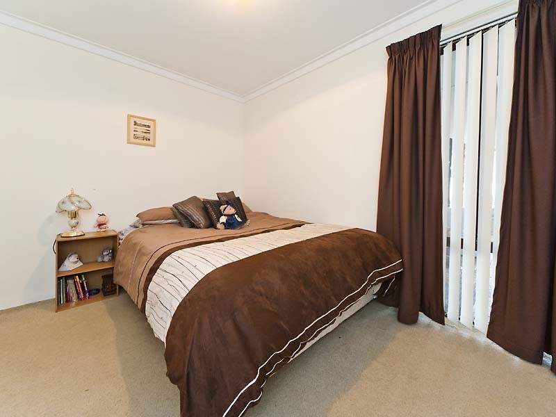 55 Pavetta Crescent, Forrestfield WA 6058