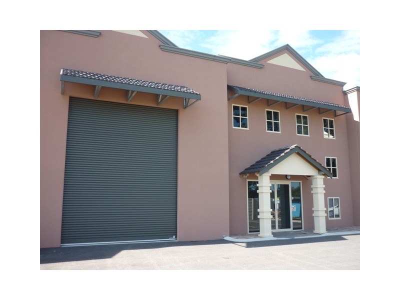 U 10, 7 Hughes Rd, Canning Vale WA 6155