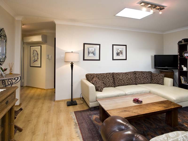 6/1  Higgins Way, Bayswater WA 6053