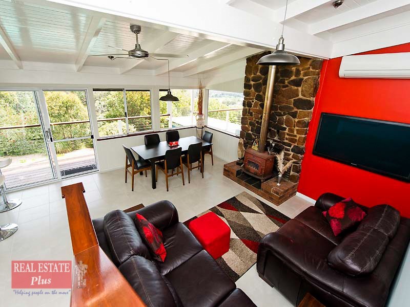 16 Boorabilla Way, Greenmount WA 6056