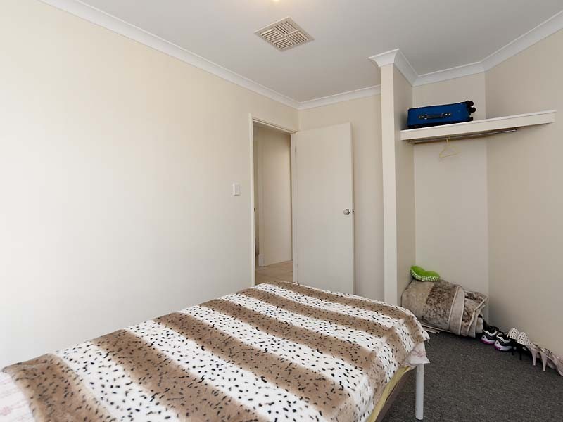 11 Nectarine Way, Forrestfield WA 6058