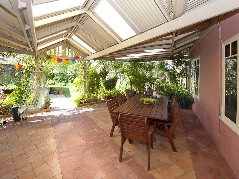 56 Redgum Avenue, Bellevue WA 6056