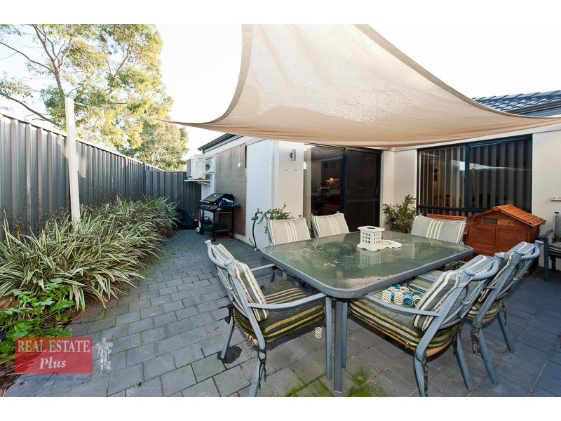 6/25 Wroxton St, Midland WA 6056