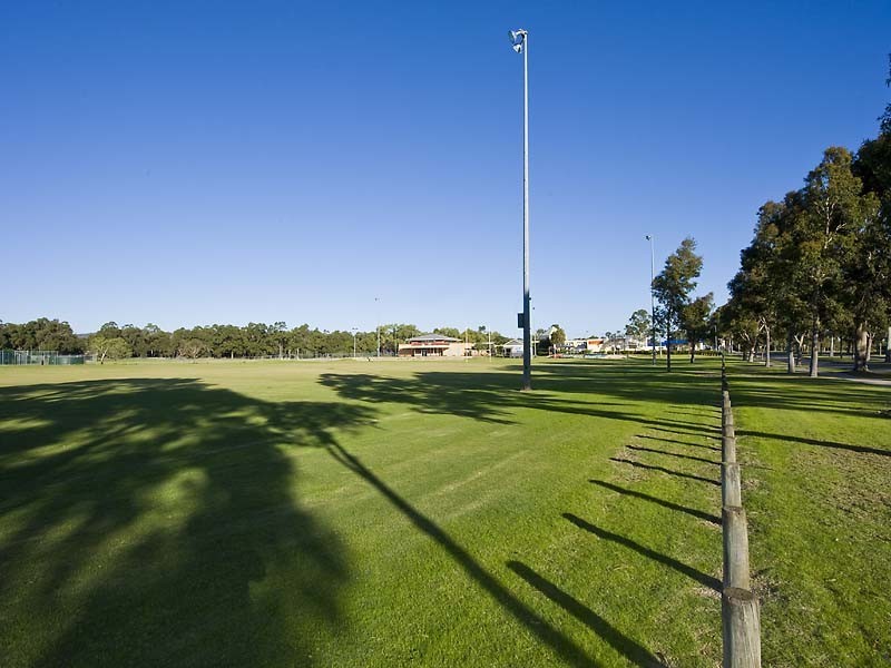 27 Wenstead Place, Stratton WA 6056
