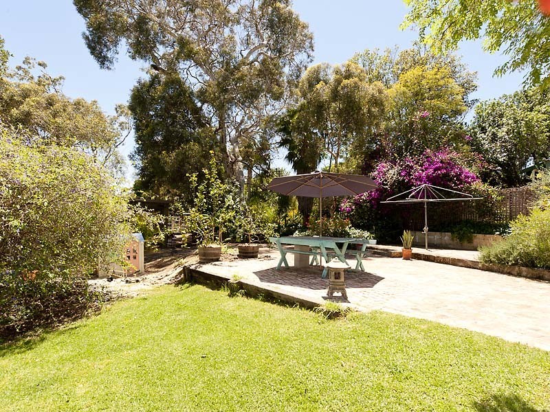 75 Old York Road, Greenmount WA 6056