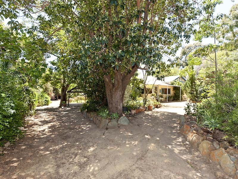 75 Old York Road, Greenmount WA 6056