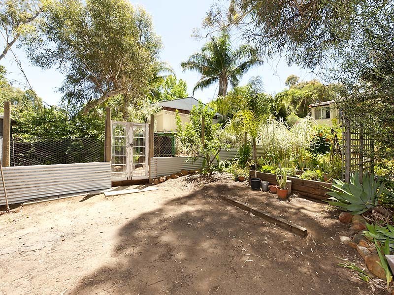 75 Old York Road, Greenmount WA 6056