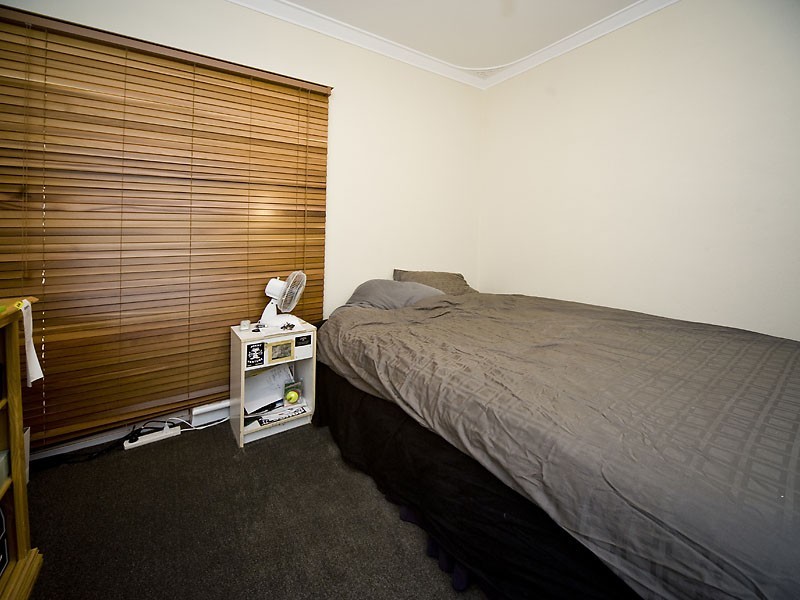 1 Kershaw Avenue, Lesmurdie WA 6076