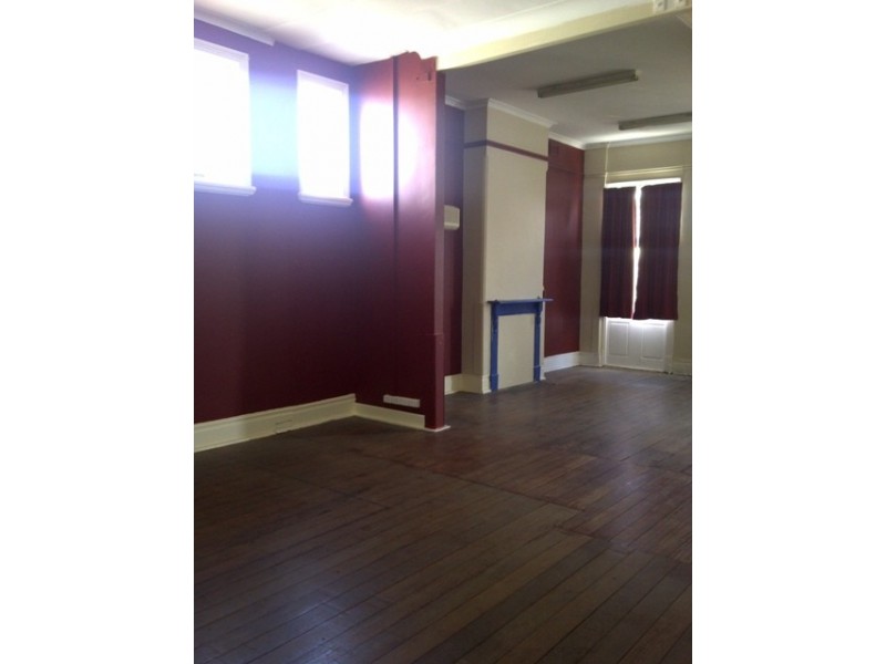 3,52 Helena Street, Midland WA 6056