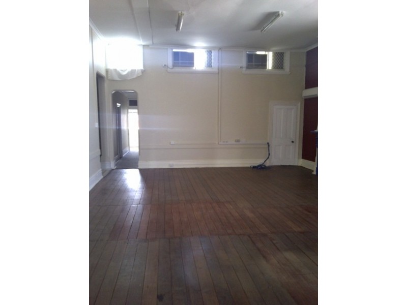 3,52 Helena Street, Midland WA 6056