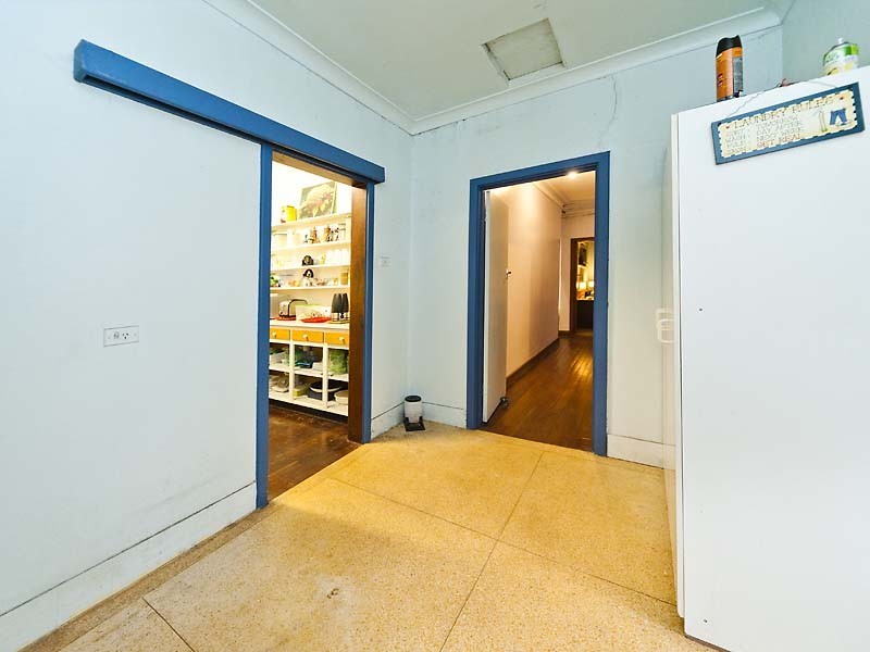 32 East Street, Guildford WA 6055