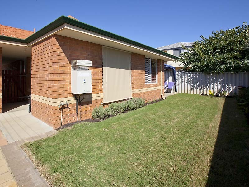 19/11 Elvire Street, Viveash WA 6056