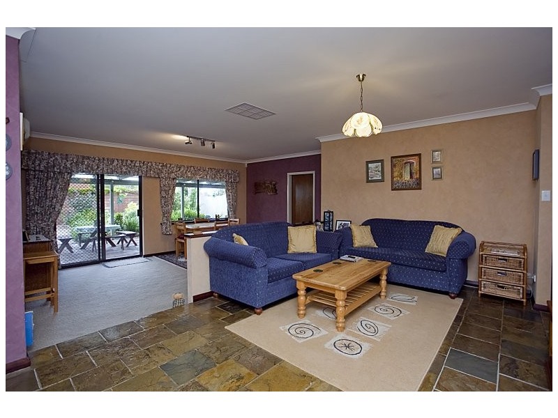 32 O’Connor Road, Swan View WA 6056