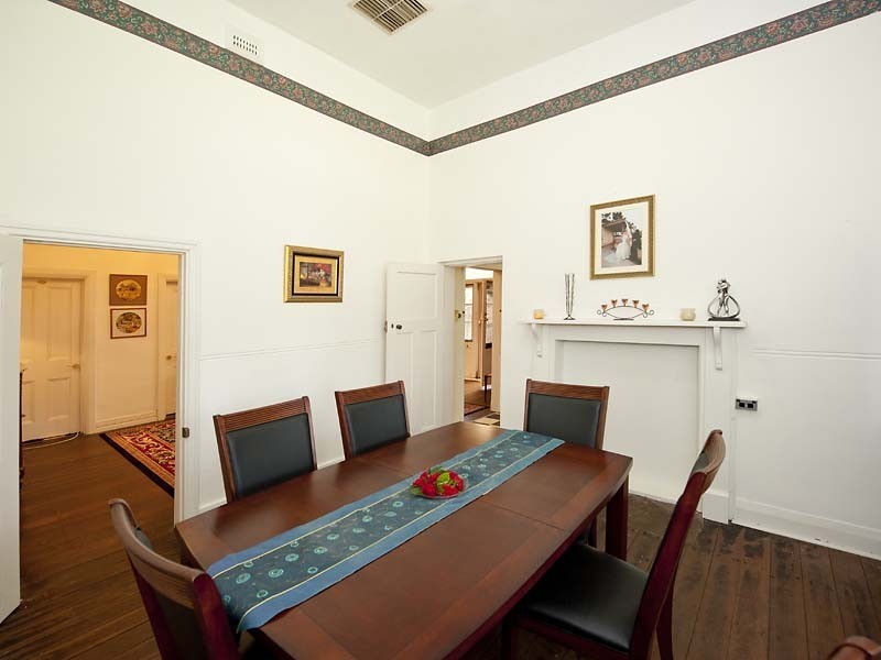 15 Toodyay Road, Middle Swan WA 6056