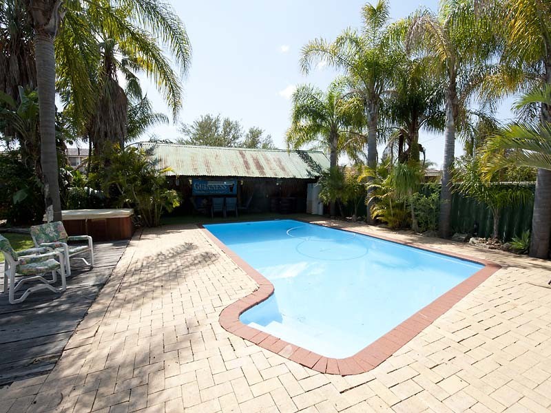 15 Toodyay Road, Middle Swan WA 6056