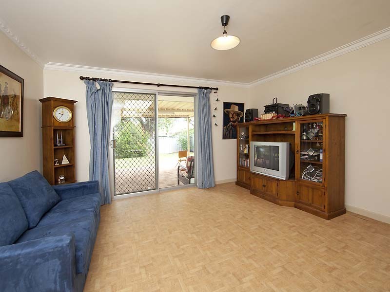 20 Short Street, Kenwick WA 6107