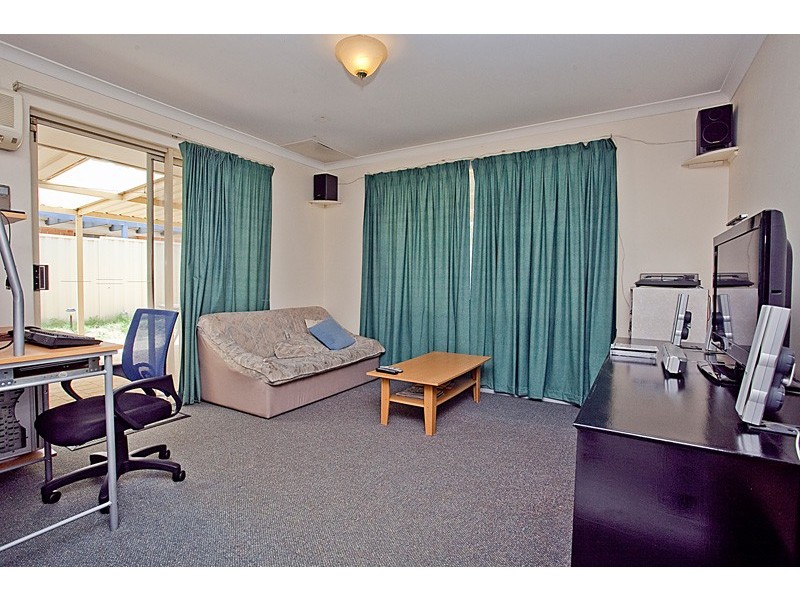 10 Cockman Cross, Stratton WA 6056