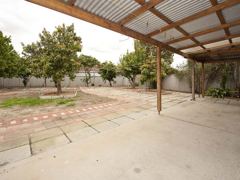 34 Redgum Avenue, Bellevue WA 6056